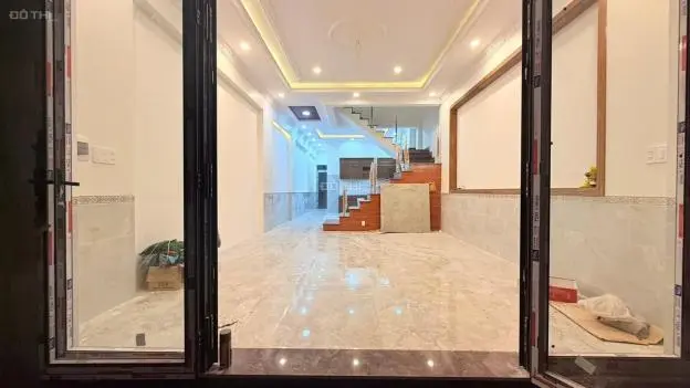 Chính Chủ Cần Bán, Nhà Hẻm Xe Tải Tránh, Ngay Lã Xuân Oai Giao Lê Văn Viêt, Thủ Đức