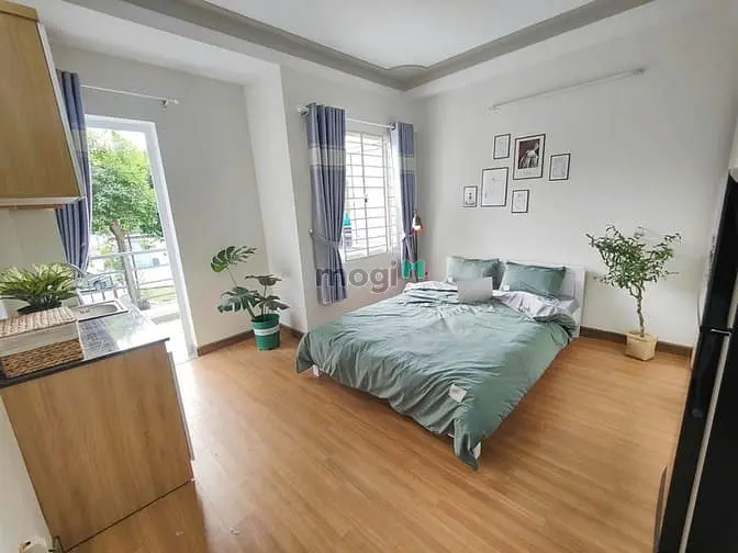 Căn Hộ 1Pn Tách Bếp, Ban Công Gần Hoàng Sa - Trường Sa - Quận 10 .