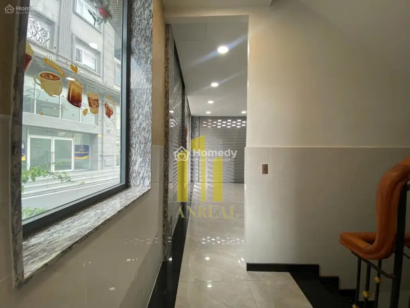 Cho Thuê Nhà Văn Phòng Căn Góc Giá 50 Triệu - Có Thang Máy