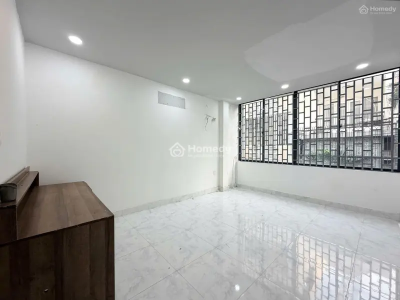 Bán Nhà Hẻm Vip Đường 3/2 – Hoà Hưng (25 Tỷ) Ngang 6M