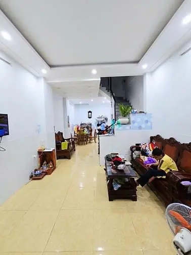 Nhà Phố 51M2 - 3 Tầng - Hoàn Công - Đường 6M - Chợ Lò Lu