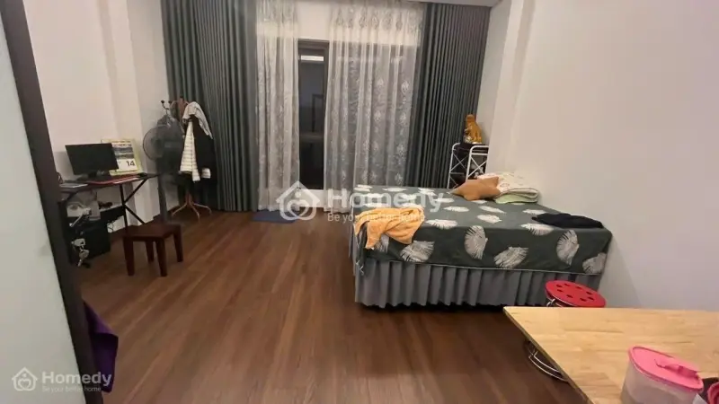 Bán Gấp Nhà Mặt Phố Cát Linh Trung Tâm Thủ Đô, 5 Tầng, Dt 28M2, Kinh Doanh Sầm Uất Ngày Đêm - 15 Tỷ