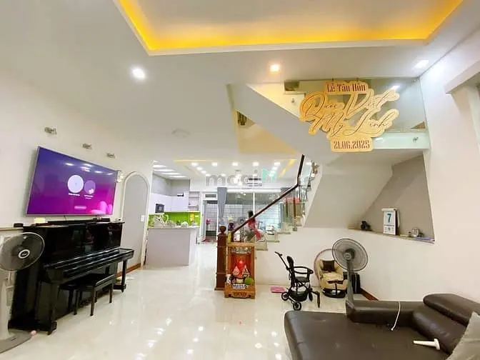 F.4 Tân Bình 6.7M X 22M - 5 Tầng - Hẻm Xe Hơi 7 Chỗ - Chỉ Nhỉnh 23 Ty