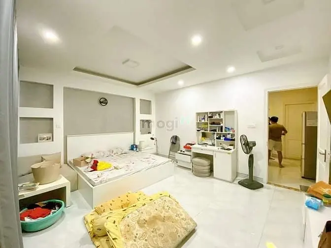 F.4 Tân Bình 6.7M X 22M - 5 Tầng - Hẻm Xe Hơi 7 Chỗ - Chỉ Nhỉnh 23 Ty