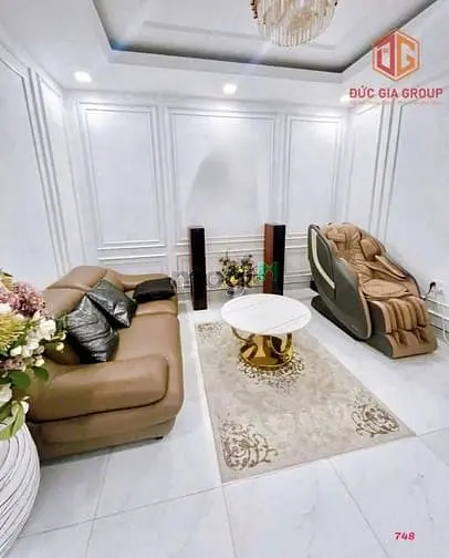 Bán Nhà Mặt Tiền Đường Lý Văn Sâm 1 Trệt 2 Lầu Sổ Hồng 95M2 Giá 8.6 Tỷ