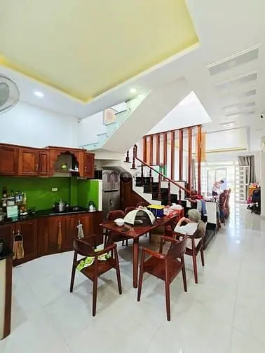 Nhà Phố 111M2 - 2 Tầng - Hoàn Công - Vinhomes- Đường Oto 9M