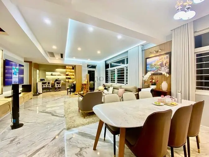 Cho Thuê Căn Penhouse 4Pn Cảnh Viên 2, Đối Diện Chung Cư Midtown