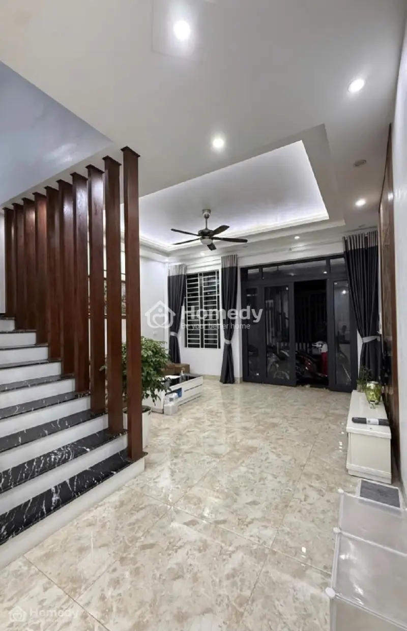 Nhà 3 Tầng Ngũ Hiệp, Thanh Trì. Diện Tích 63M Giá 9,85 Tỷ