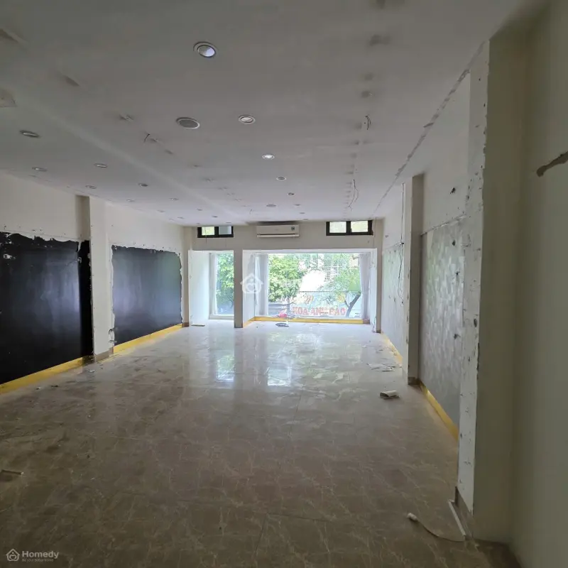 Cho Thuê Văn Phòng Mặt Phố Thụy Khuê Gần Hồ Tây, Diện Tích 65 -100M2, Bãi Đỗ Ô Tô Rộng, Giá Ưu Đãi