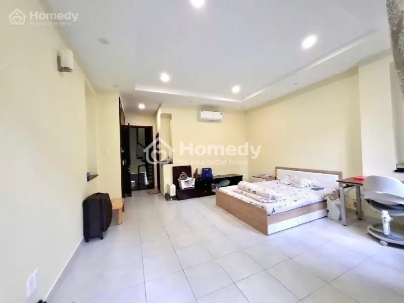 Nhà Mt Ngô Thị Thu Minh – Tân Bình – 5 Tầng – Thu 720Tr/Năm! Giá Chỉ 17.5 Tỷ