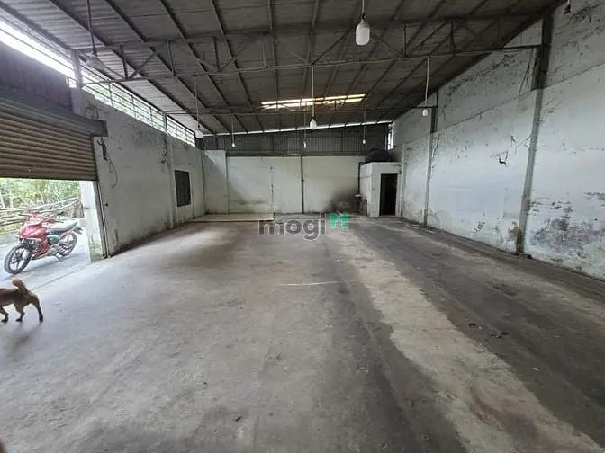 Cho Thuê Xưởng Hà Huy Giáp Ngã Tư Ga 10X15M Hẻm Xe Tải Giá 12Tr Tháng