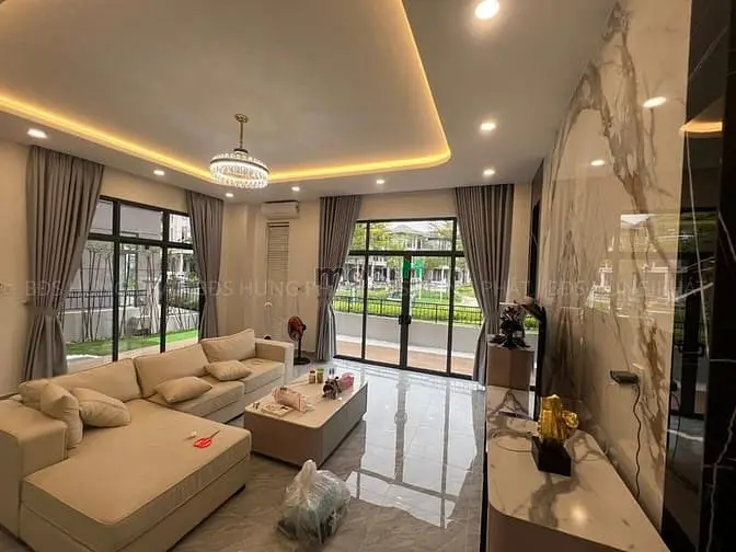 Cho Thuê Biệt Thự Đơn Lập Cao Cấp – 2 Mặt Tiền – Khu Vip Gần Bờ Sông