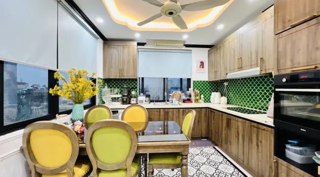 6 Tầng Thang Máy - Bùi Xương Trạch, Gara Ô Tô, 2 Thoáng, Kd, 52M2, 17.95 Tỷ.