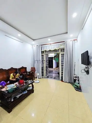 Nhà Phố 51M2 - 3 Tầng - Hoàn Công - Đường 6M - Chợ Lò Lu