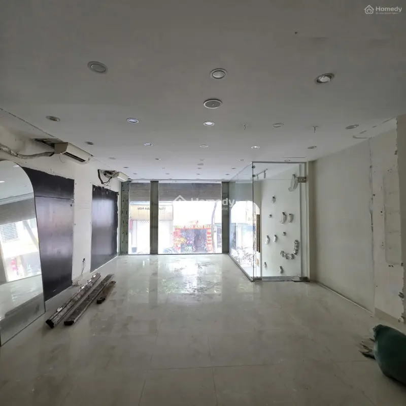 Cho Thuê Văn Phòng Mặt Phố Thụy Khuê Gần Hồ Tây, Diện Tích 65 -100M2, Bãi Đỗ Ô Tô Rộng, Giá Ưu Đãi