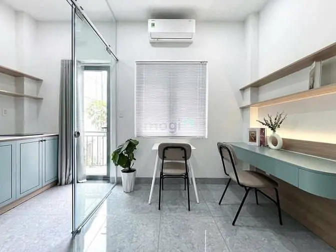 Căn Hộ 1Pn Tách Bếp, Ban Công Gần Etown Cộng Hoà , Giá Rẻ .