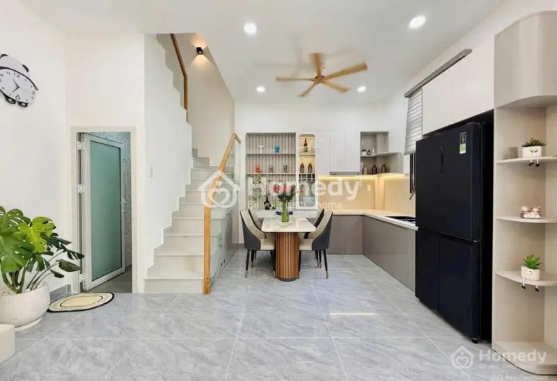 Hot Bán Gấp Nhà Đường Cách Mạng Tháng Tám Phường 11 Quận 3 Giá Chỉ 1 Tỷ 850Tr/ 53M2. Hẻm 5M