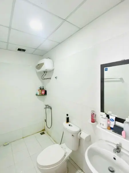 C/C Thái An 3, Đông Hưng Thuận,Q12, 87M2, 3Pn, 2Wc, Nội Thất, 8Tr5/Th.