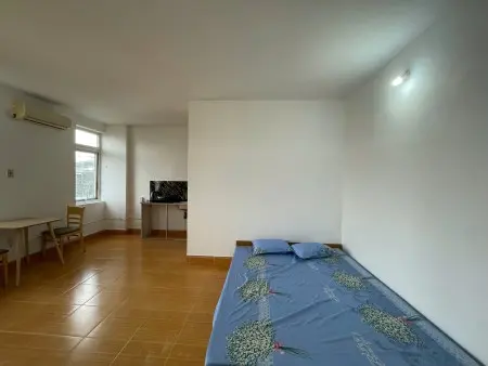 Căn Hộ Studio Ban Công – Full Nội Thất, Máy Giặt Riêng – Gần Sân Bay Tân Sơn Nhất