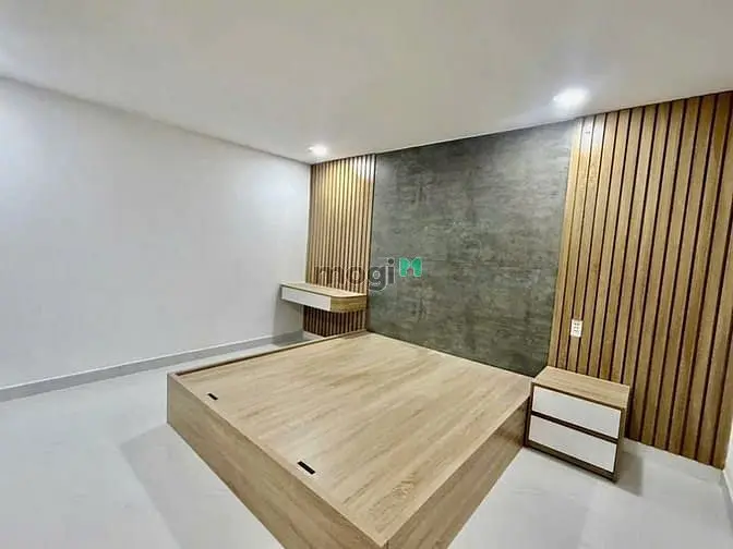 🌹💯Nhà Mới Xây 100% Hxh Tên Lửa 4,5X18M 5 Tầng Cách Mt Chỉ 3 Căn Nhà