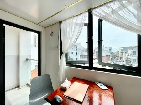 Duplex Ban Công Cao Cấp. Tòa Cao Ốc 51/4 Đường Số 3, Trần Não