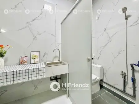 Phòng Trọ Máy Lạnh, Tách Bếp Cách Đh Huit Chỉ 700M Ngay Lê Trọng Tấn Giao Nguyễn Hữu Tiến