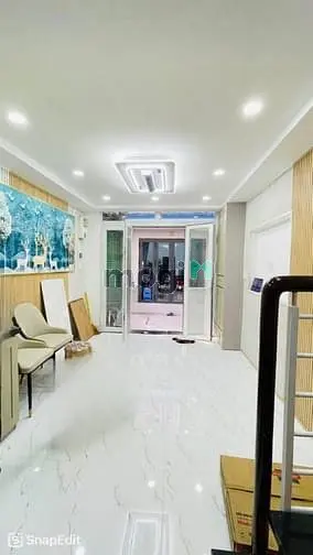 Nhà Lý Thái Tổ - Quận 3, Gần Ngã Sáu Cộng Hòa, Giáp Q1, 3 Tầng,2Pn,3Wc