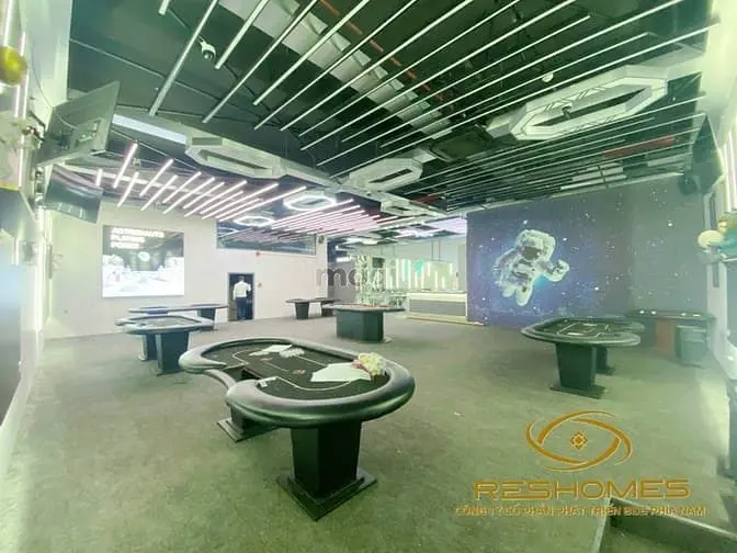 Cho Thuê Mặt Bằng Kinh Doanh Gần 300M2 Võ Thị Sáu Giá Rẻ