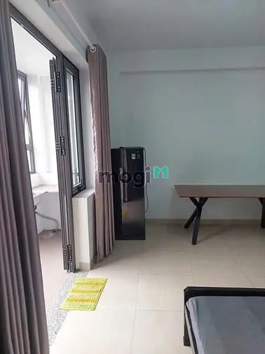 Căn Hộ Mini 35M2 , Ban Công, Thang Máy, Gần Trần Não Q.2, Đủ Nội Thất