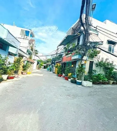 Kèo Thơm - Nhà Cấp 4 4X16M Hẻm Xe Hơi 6M Huỳnh Tấn Phát, Quận 7