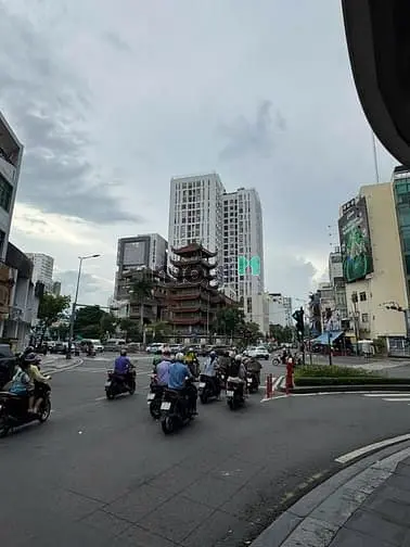 Phú Nhuận, Bán Nhà Mặt Tiền Đường Trương Quốc Dung 3 Tầng Dt 4.15X14.M