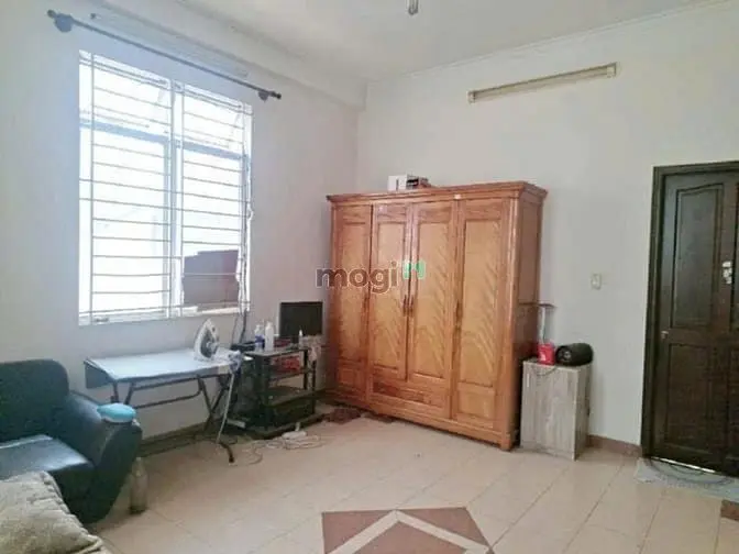 Nhà 3 Tầng Lý Phục Man Quận 7. 10*27, Chỉ 82 Tr/ M2 Đất Vuông Đẹp.