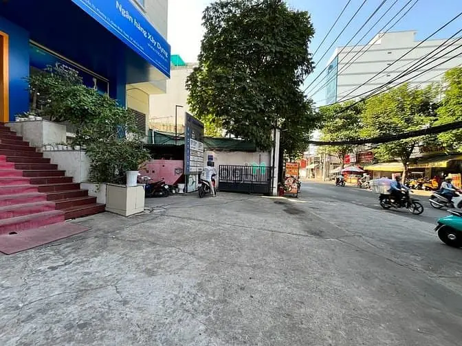 Văn Phòng 154M2 View Kính Đẹp Thông Thoáng - Nguyễn Xí Q. Bình Thạnh