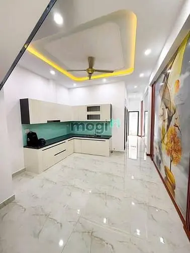 Nhà Bán P.bửu Long Kdc Hiện Đại Nhà 2 Tấm Đúc Kiêng Cố Sổ Sẵn 4,95 Tỷ