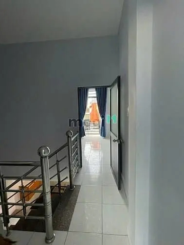 Nhà 2 Mặt Tiền Hẻm, Thị Trấn Nhà Bè. 4M Ngang. Sổ Hồng Riêng.