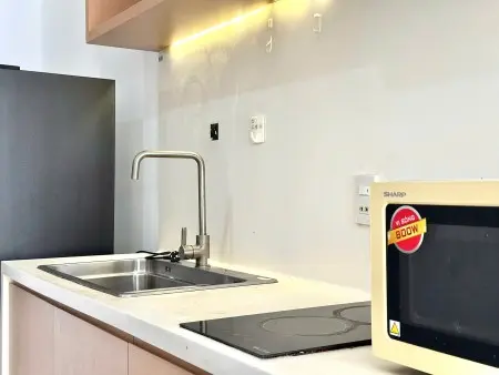 Cho Thuê Căn Hộ 1Pn – Full Nội Thất – Ban Công Thoáng Mát– Gần Sân Bay, Công Viên Hoàng Văn Thụ