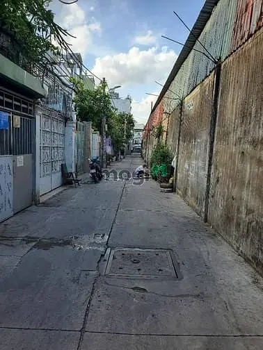 Hiếm Bán! Nhà Nguyễn Thị Thập - Vừa Ở Vừa Cho Thuê - 132M2 Sử Dụng