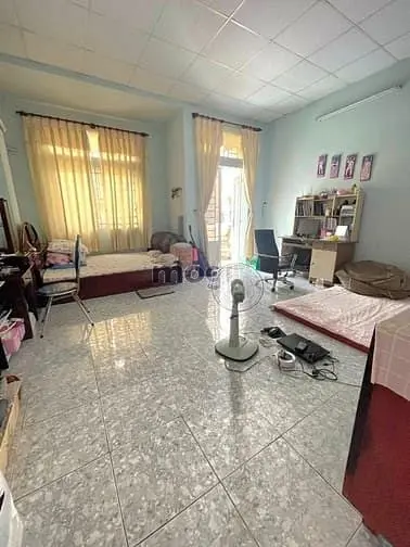 Nhà Mặt Tiền Trục Chính Hẻm - Vf3 Đỗ Cửa - Gần Khu Ẩm Thực - 5.X Tỷ