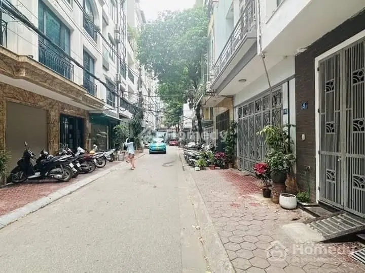 Duy Nhất 1 Căn , Gara, Thang Máy, Full Nội Thất, Kim Đồng, Ở Cực Sướng, Giá 17,5 Tỷ