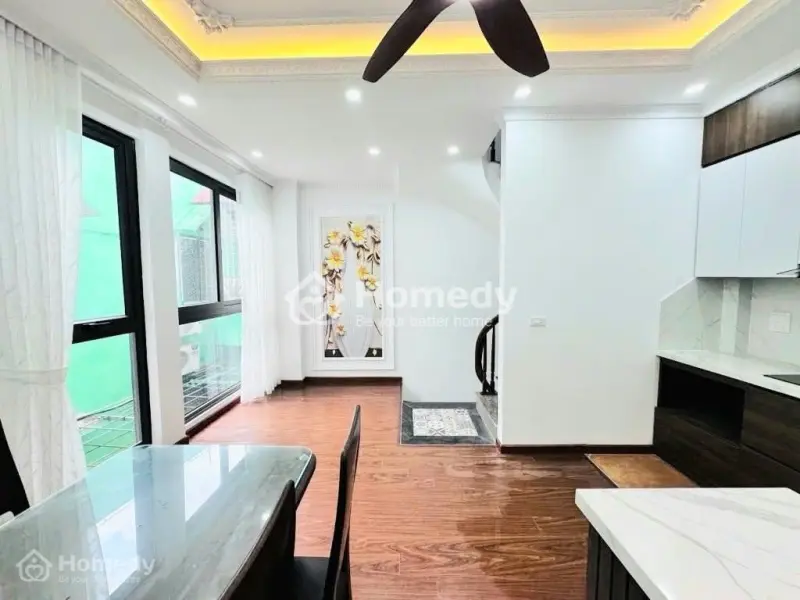 Vip Lạc Trung/Lô Góc/Full Nội Thất Xịn/Ô Tô Tránh Trước Nhà