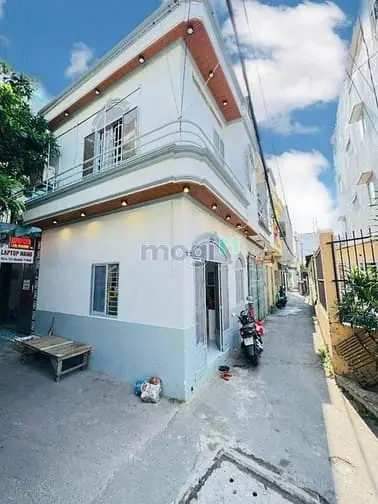 Bán Nhà 2 Mặt Tiền Thông Thoáng - Hẻm Thông - Gần Nguyễn Thị Thập