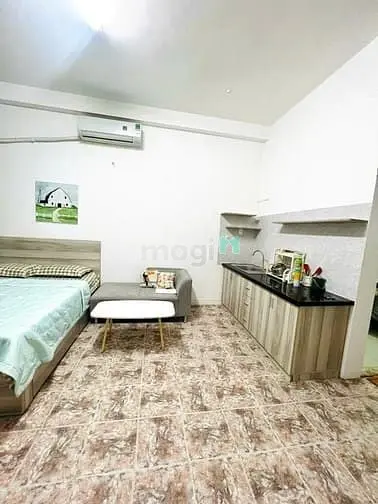 Chvd Tiện Nghi Có Ban Công Q1 Thoáng Sạch Sẽ Đầy Đủ Nt 7Tr