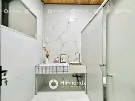 Phòng Trọ Máy Lạnh, Tách Bếp Cách Đh Huit Chỉ 700M Ngay Lê Trọng Tấn Giao Nguyễn Hữu Tiến