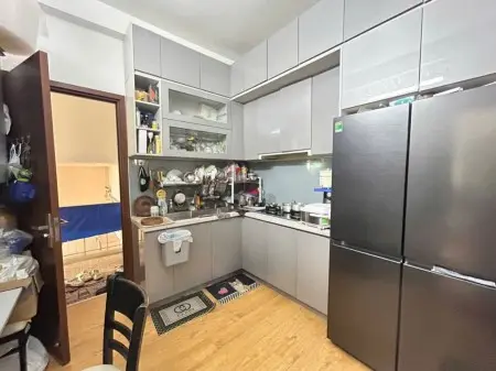 Chung Cư Bàu Cát, Hồng Lạc, Tb: 2P Ngủ Rộng, Có Nt, 74M2, 8,5Tr