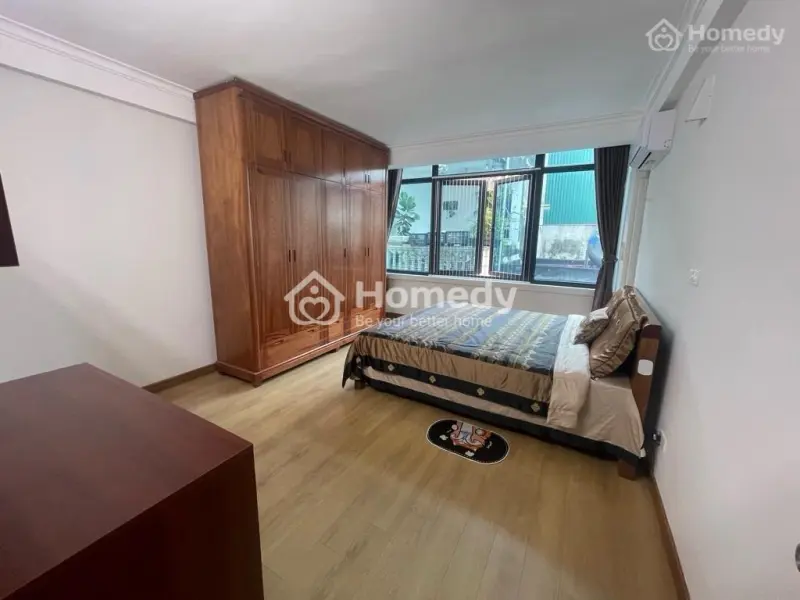 Bán Nhà Đống Đa 6 Tầng Nhỉnh 9 Tỷ Có Sân Để Xe Riêng Biệt