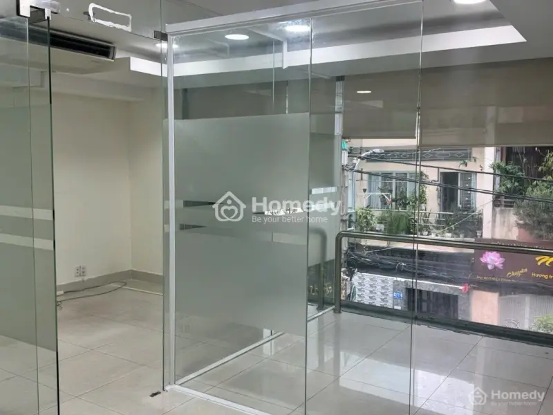 Giá Tốt- Cho Thuê Văn Phòng Nam Kỳ Khởi Nghĩa, 50M2, Giá 17 Triệu/Tháng. Có Hầm Để Xe Miễn Phí