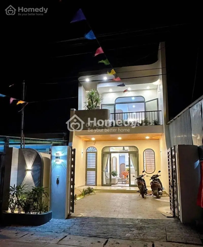 Nhà Mới Hoàn Thiện Tặng Nội Thất Giá Thật 1Ty85 Bớt Chút Lộc