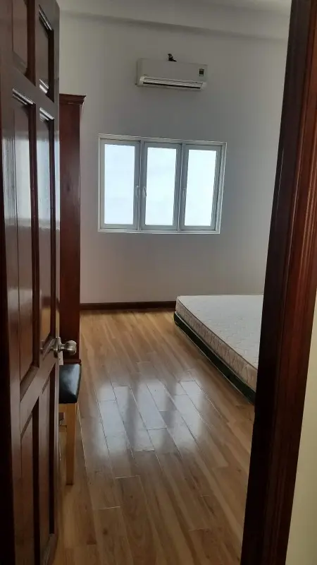 Phòng Mới Khang Trang Cho Nam Thuê