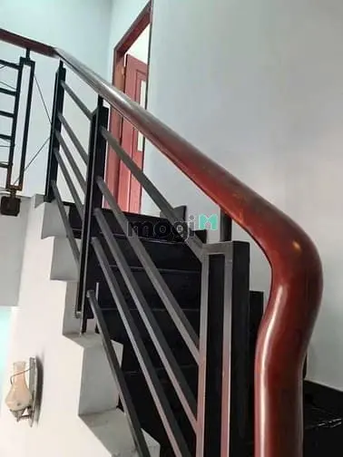 Nhà Tl 15 Quận 12 _Dt: 4,5X13M 1 Lầu 2Pn.2Wc Giá 6,5Tr Hẻm Xe Hơi