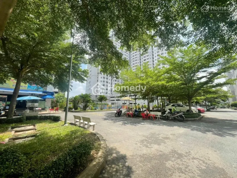 Hqc Plaza_Bình Chánh_Sổ Hồng Riêng_2Pn_Gía 1.350 Tỷ_Công Chứng Ngay.l/H 0909 456 ***